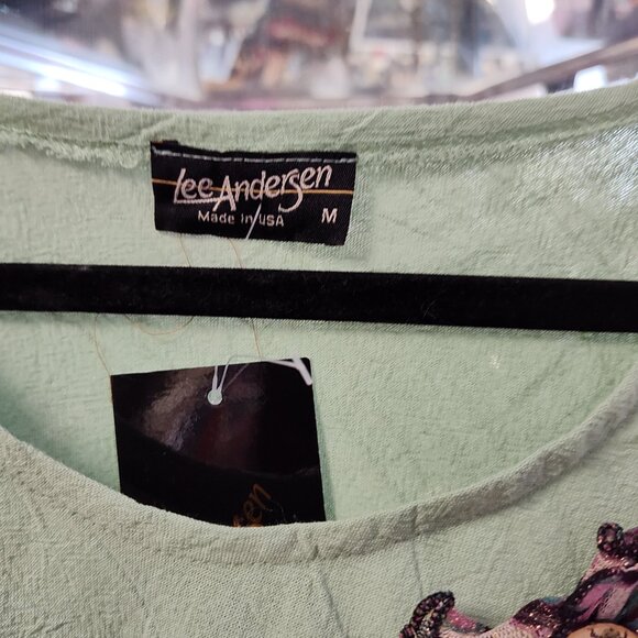 LEE ANDERSEN FLORAL APILCAY TOP WITH 3/4 SLEEVES - Picture 2 of 10